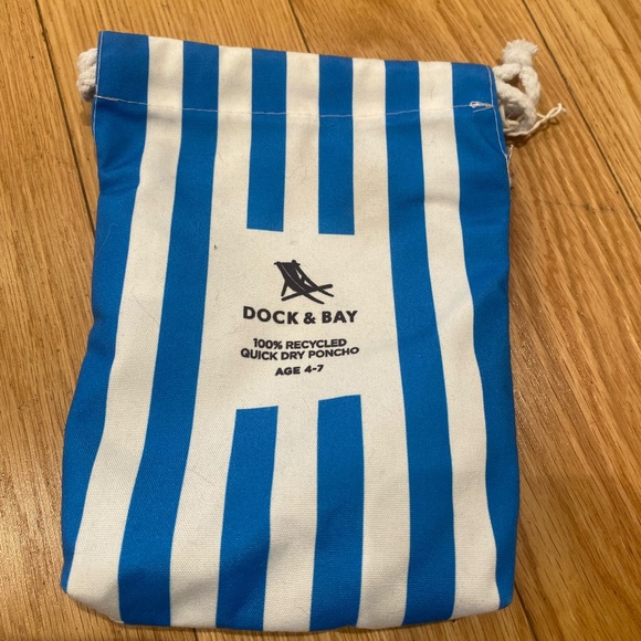 Dock & Bay Kids hooded poncho - Picture 4 of 6